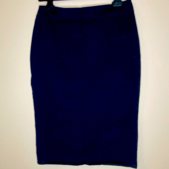 Black Old Navy pencil stretch skirt - Picture 1 of 2